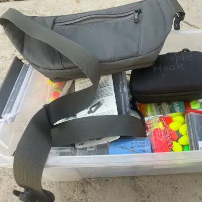 Fishing tackle box