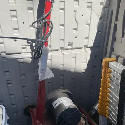 RV puller (hand winch)