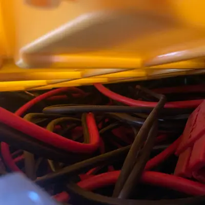 Heavy-gauge misc cables bin