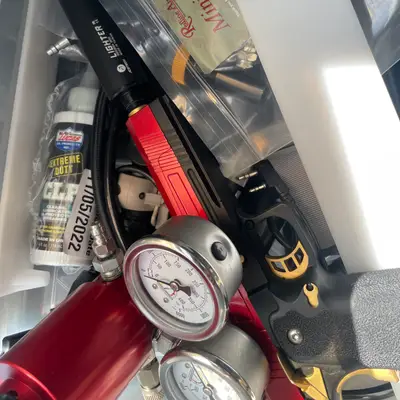 Airsoft pistol and gas/maintenance kit
