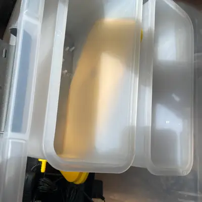 Incubator with water reservoir and humidity tray