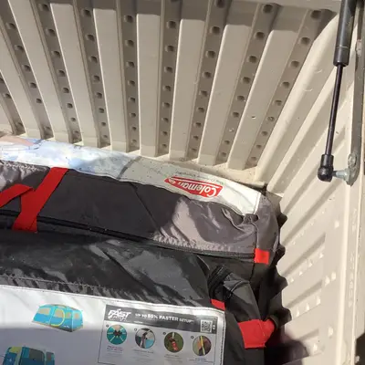 Coleman Fast Pitch canopy tent