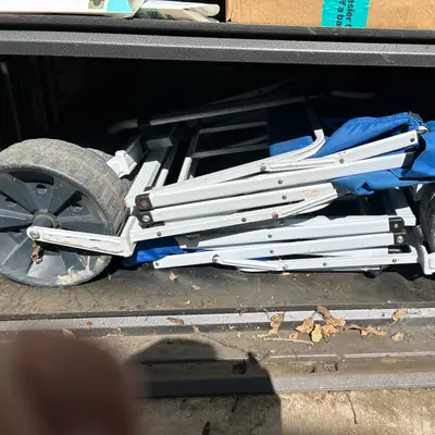 Beach carts (folded)