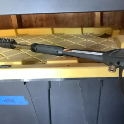Pressure washer wand
