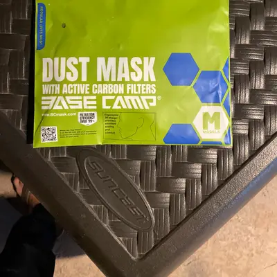 Dust Mask with Active Carbon Filters