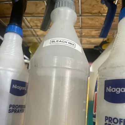 Bleach Mix Spray Bottle