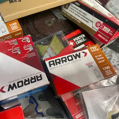 Staples & brad nails (assorted)
