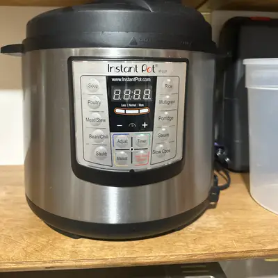 Instant Pot Pressure Cooker