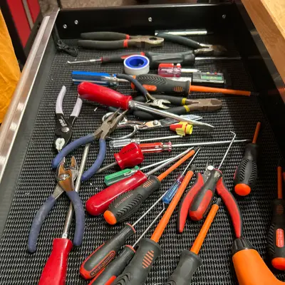 Pliers, screwdrivers & hand tools
