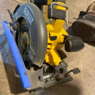 DeWalt cordless circular saw