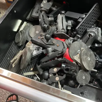 Magnets & mounting clamps
