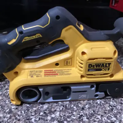 DeWalt 20V MAX XR Belt Sander