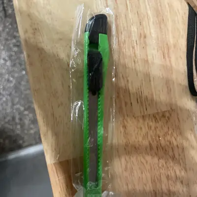 Snap-Off Utility Knife