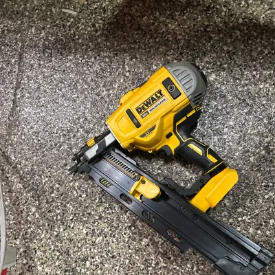 DeWalt 20V MAX XR Cordless Framing Nailer
