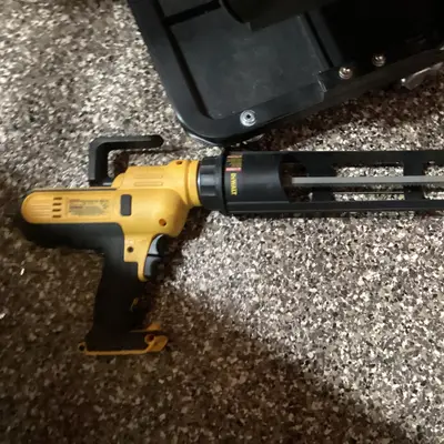 DeWalt cordless adhesive gun