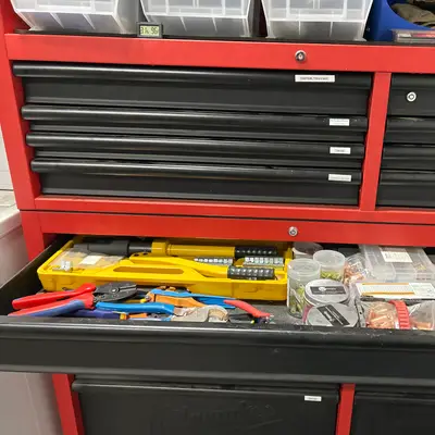 Crimping tools & wire-connector assortment