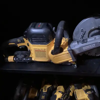 DeWalt cordless circular saw