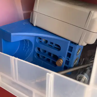 Kreg pocket-hole jig