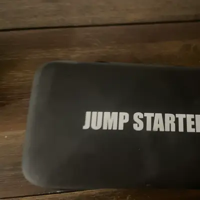 Portable car jump starter